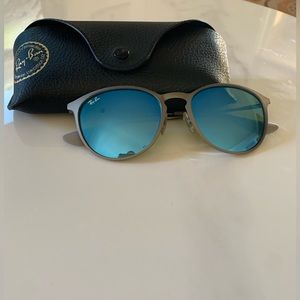 Women’s blue mirrored aviators - Ray ban